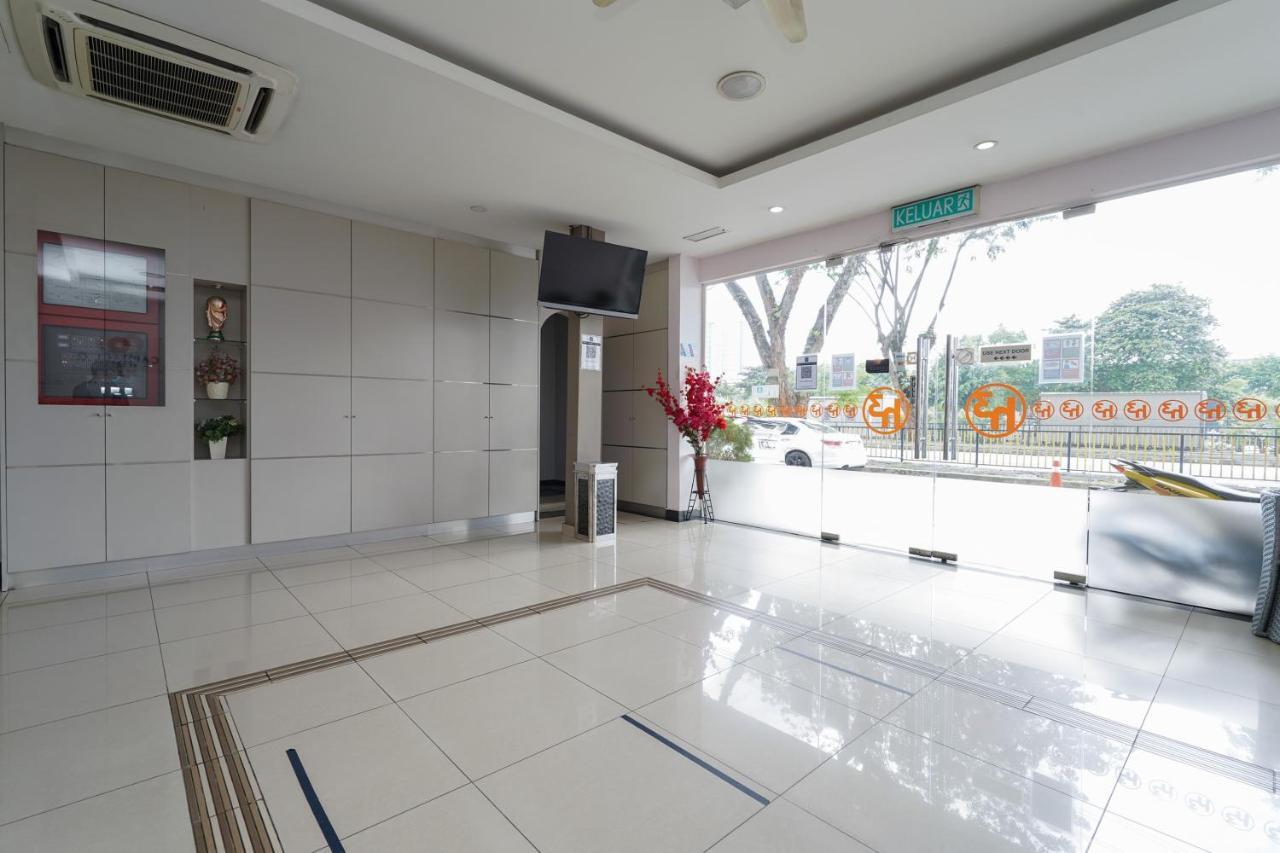 Capital O 89919 Hotel Hari Hari Kuala Lumpur Exterior foto